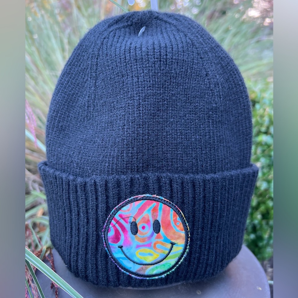 Black beanie hat with handmade smiley patch - never worn!